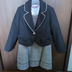 ジャケットとワンピースセット　120cmの画像