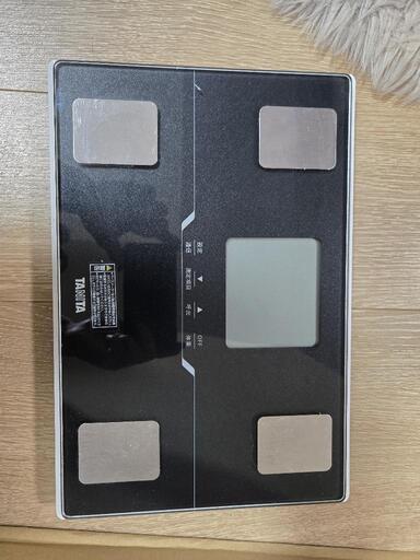 4年使用　タニタ　体重計