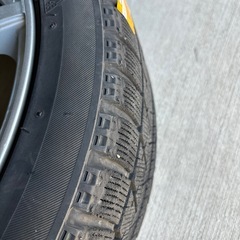 プリウスタイヤホイールの画像