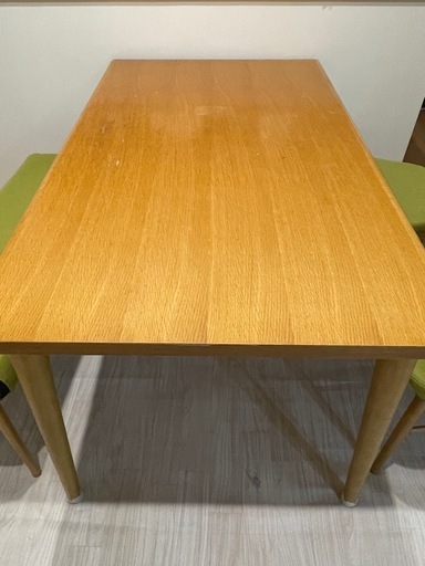 ダイニングテーブル　大塚家具