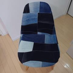 ラグ付き イームズ シェルチェア デニム パッチワーク リプロダクト ラグ付きの画像
