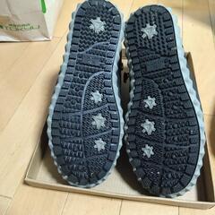 これからの時期にアウトドアブ一ツの画像