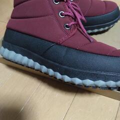 これからの時期にアウトドアブ一ツの画像