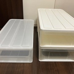 お話し中　押入れ用浅型衣装ケース×3個