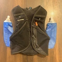 サロモン　トレランザック　一回使用。フラスク新品未開封。Mサイズの画像