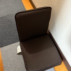 カインズ　座椅子