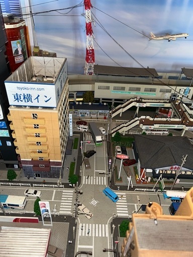 【20%オフ】Nゲージ　ゴジラ　模型　ジオラマ