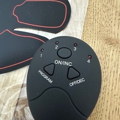 EMS腹筋ベルト  腹筋トレーニング 筋トレ EMS 腹筋マシン ダイエット器具 腹筋 腹筋ベルト 男女兼用 腕 インナーマッスル 筋トレの画像