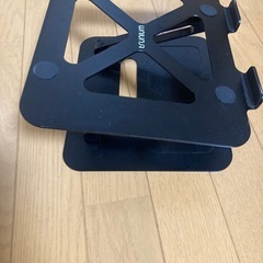 パソコンの台の画像