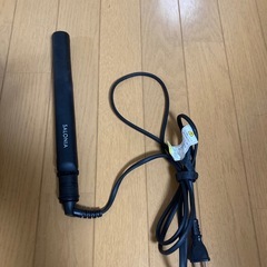 サロニア　ストレートアイロン