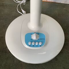 【ジモティ限定特価】 30cmリビング扇 JN-AMLF30-WH 2022年製 動作確認済 美品 生活家電 Y1080の画像