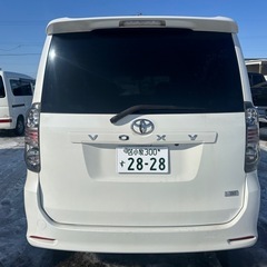 トヨタ　ヴォクシー　ZS 4WD の画像
