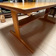無印良品　ダイニングテーブル　食卓