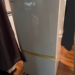 冷蔵庫sharp  sj714