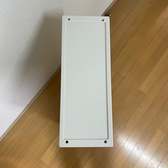 【3/13引渡し可】縦長クリア棚の画像