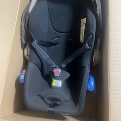 　【美品です】コンビ　チャイルドシート　グッドキャリーYWの画像