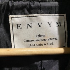 ENVYM　コートの画像