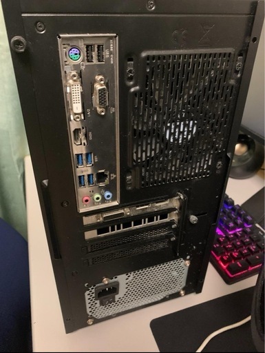 PC GTX 1650 Core i-5 9世代