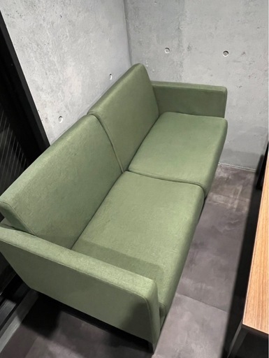 定価13万、ほぼ新品応接セット