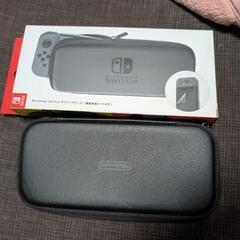 任天堂Switchキャリングケース