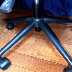 ブラックオフィスチェア）の画像