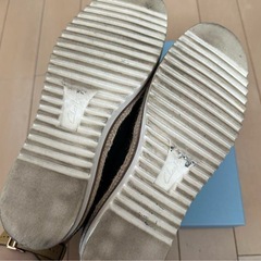 Clarks スリッポン シューズの画像