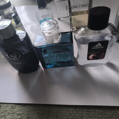 香水まとめ売りの画像