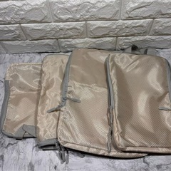 旅行用圧縮袋 ４枚 トラベルポーチ 圧縮ポーチ 圧縮バッグ　大容量 軽量の画像