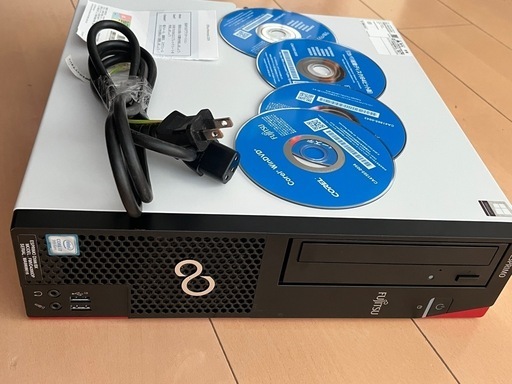 中古 デスクトップパソコン  富士通 ESPRIMO D588/BX FMVD4300DP Core i7-9700 /メモリ8.0G
