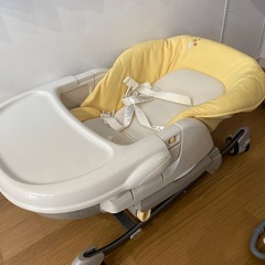 ベビーハイローチェア