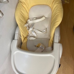 ベビーハイローチェアの画像