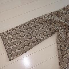 新品タグ付き B.yu コートの画像