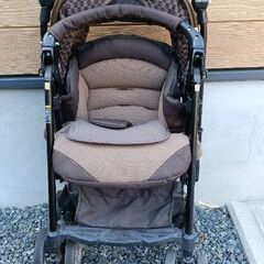 折りたたみベビーカー　しっかりしたつくり
