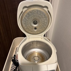 炊飯器の画像