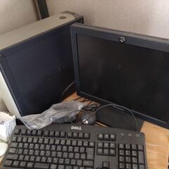 テレビ、マットレス、ベッド、プリンタ、椅子の画像