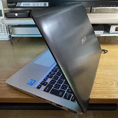 ASUS X202E core i5 Office2021の画像