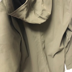 ZARAレインコートの画像