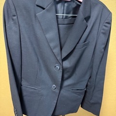 レディース　リクルートスーツ