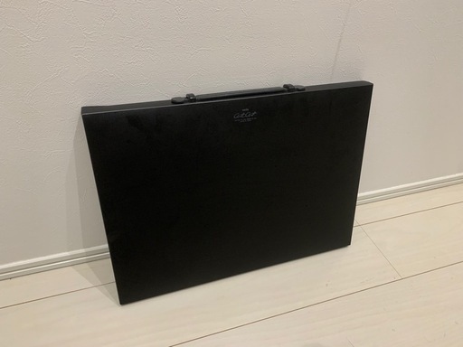 黒いA3書類ケース 持ち手付き