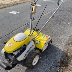 動作品小型トラクターコンキの画像