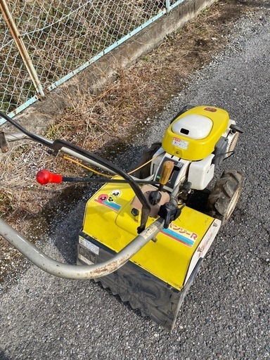 動作品小型トラクターコンキ