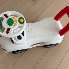 子ども　乗り物　車　の画像
