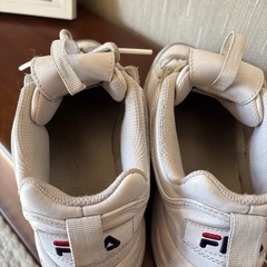 フィラ　レディーススニーカー　25cmの画像