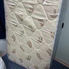 マットレス スモールシングルサイズの画像