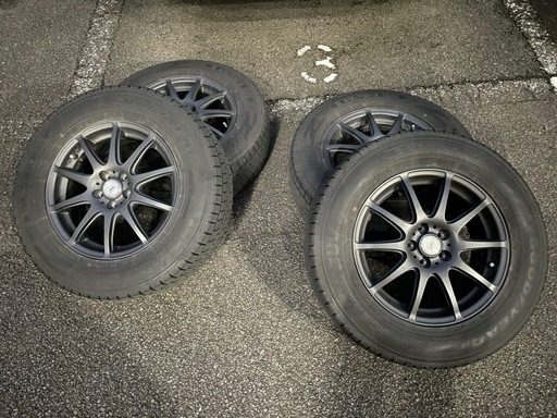 GOODYEAR icenavi suv 215/70R16 スタッドレスタイヤ+ホイールセット　中古ですが溝まだあります！