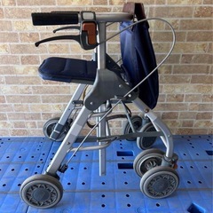 幸和製作所【テイコブリトルスリム】⑥歩行器　シルバーカーの画像