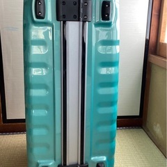キャリーケースの画像