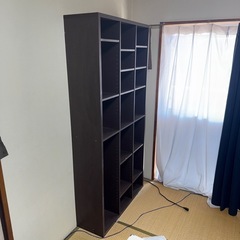収納棚の画像
