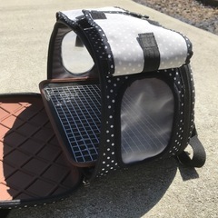 ペット　キャリーケースの画像