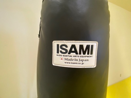 イサミ　吊り下げ型サンドバッグ